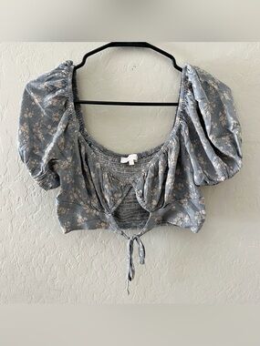 Olivaceous Floral Puff Sleeve Crop Top